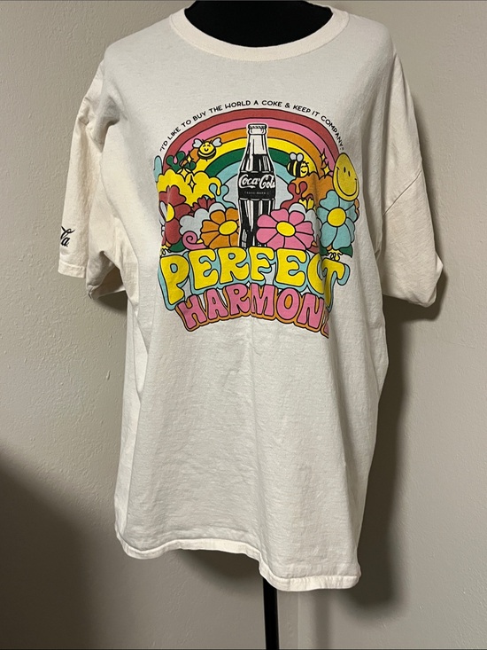Coca-Cola 70's Rainbow Floral 'Perfect Harmony' Graphic Tee-XL